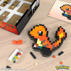 Mega Brands Glumanda display-ready setup with other Pokémon