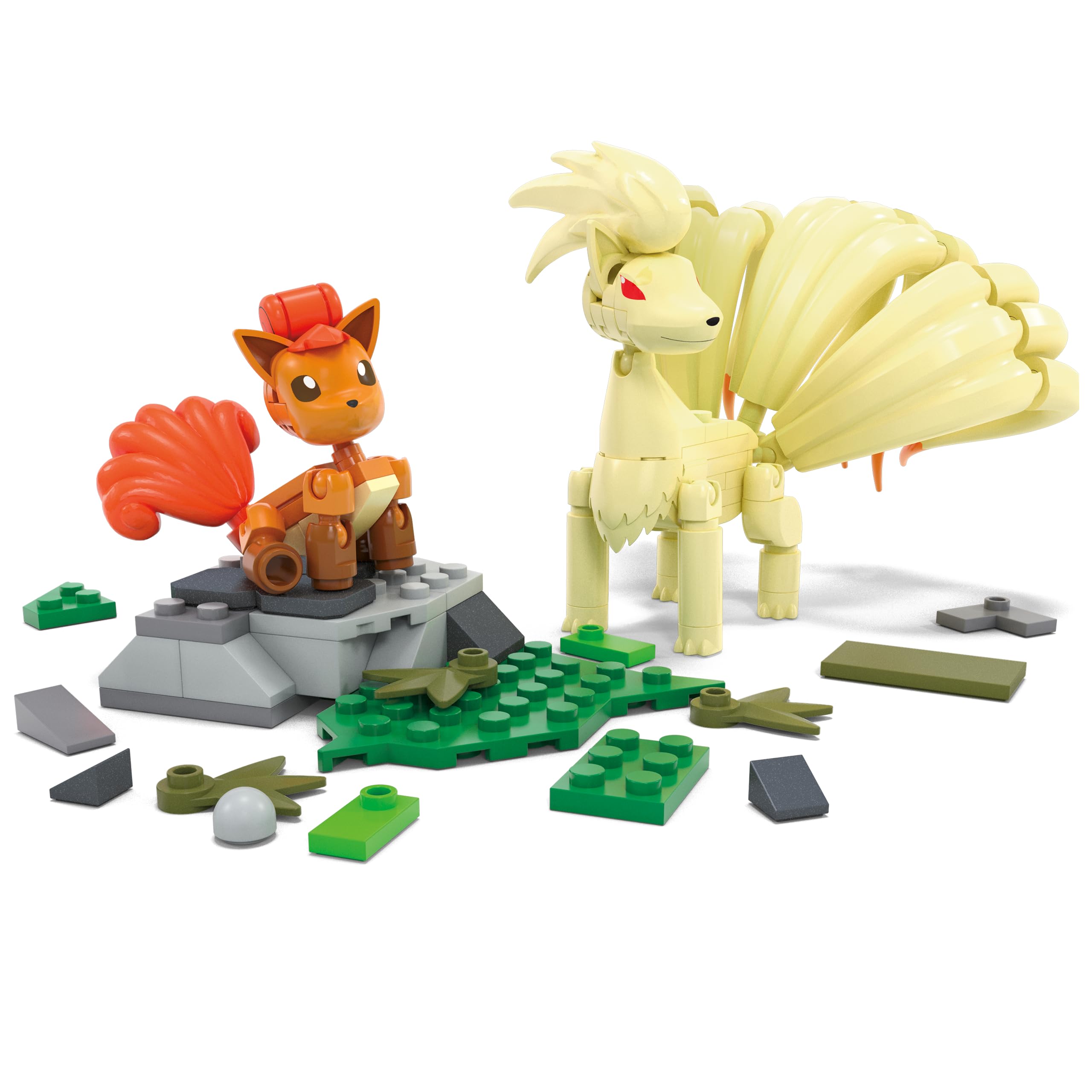 Grass-base display scene for vibrant tabletop building and display