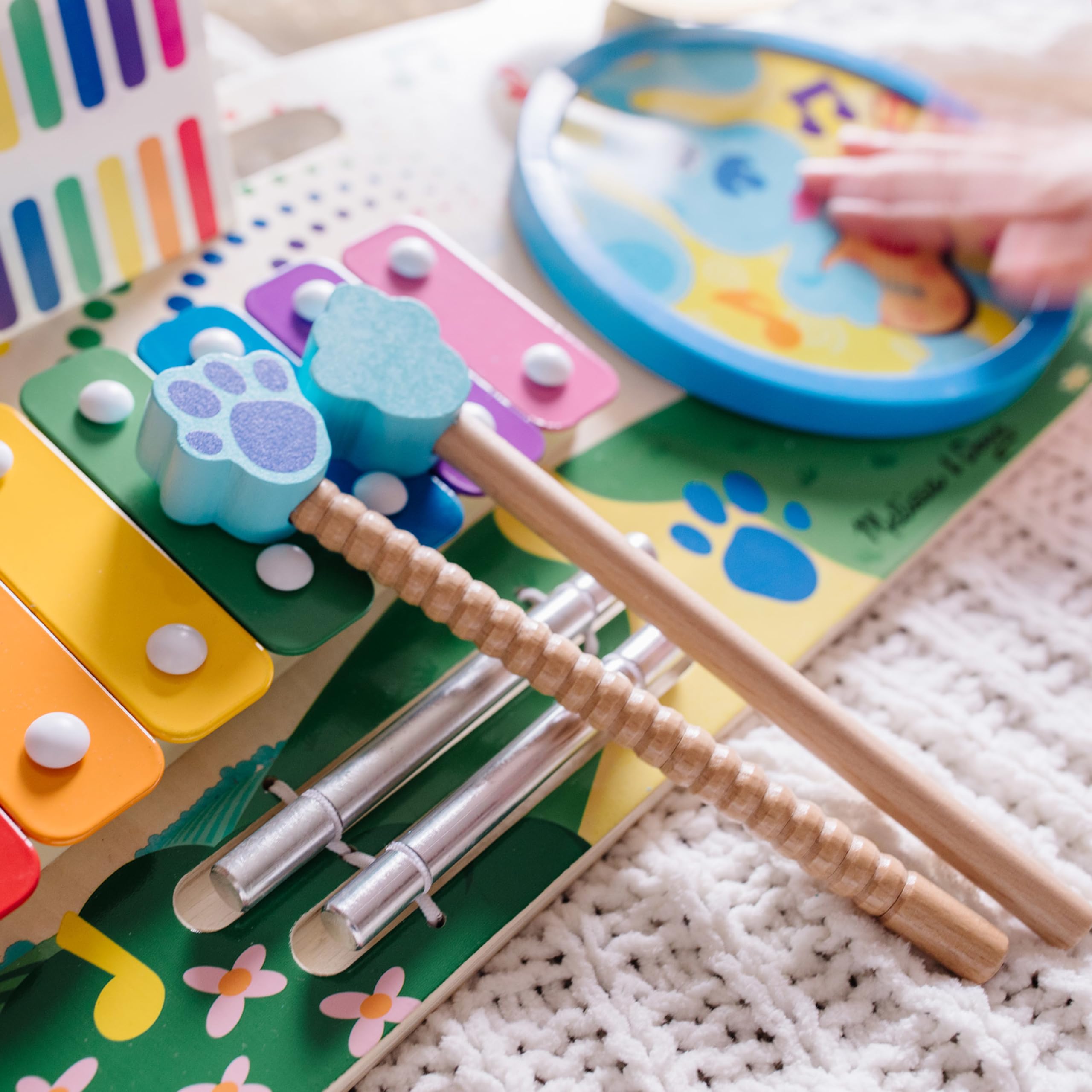 Melissa & Doug Blue's Clues & You wooden music board xylophone section sparks color-rich musical play