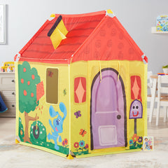 Durable floor of Melissa and Doug Blue's House tent withstands busy play