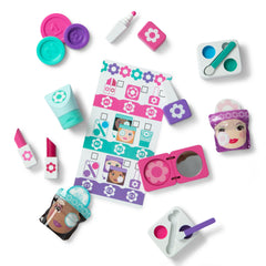 Melissa & Doug compact mirror and applicator detail highlighting realistic role-play benefit