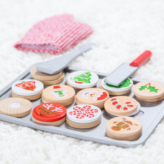 Melissa & Doug dough tube stores cookies for easy cleanup after play.