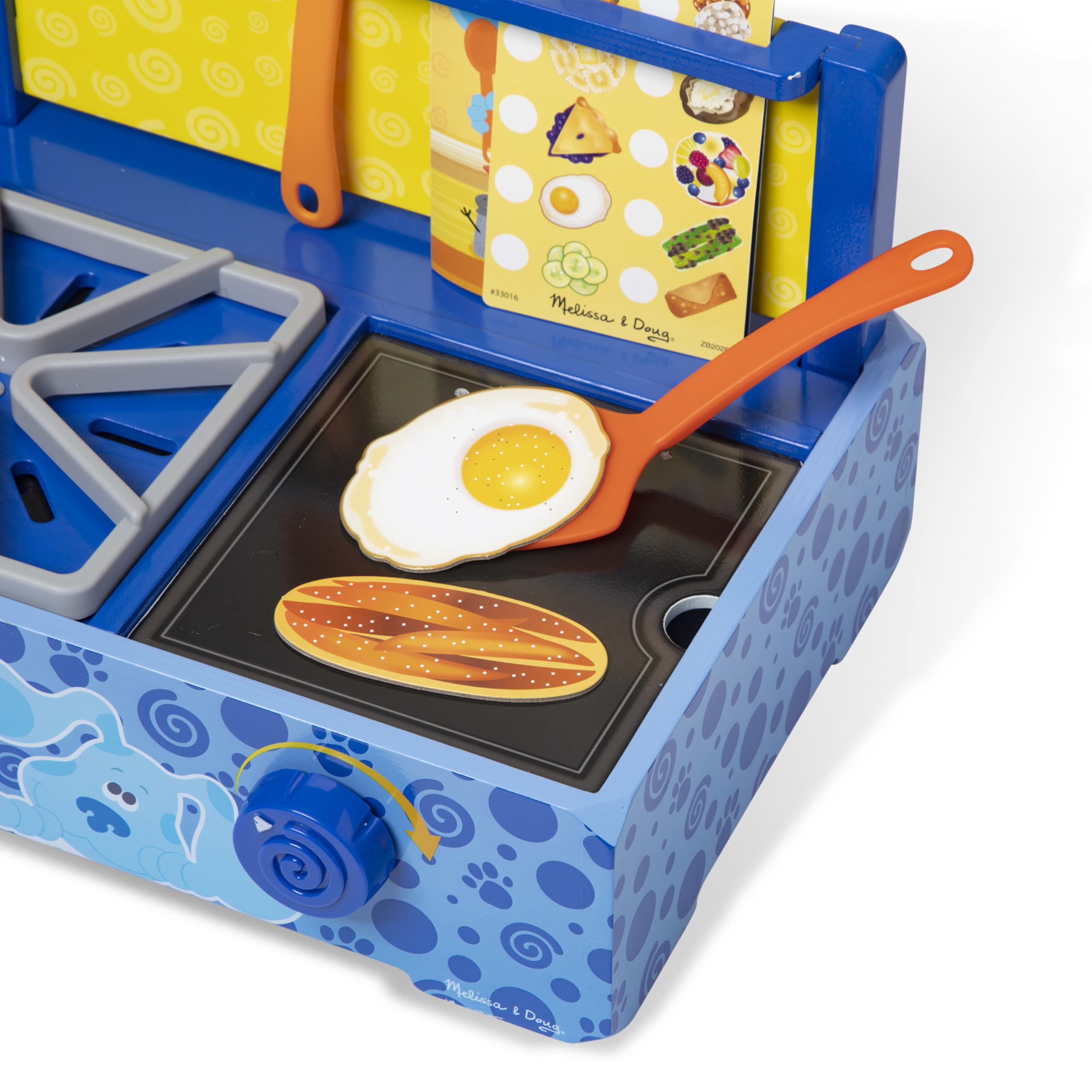 Melissa & Doug durable pot with lid for sturdy pretend meals