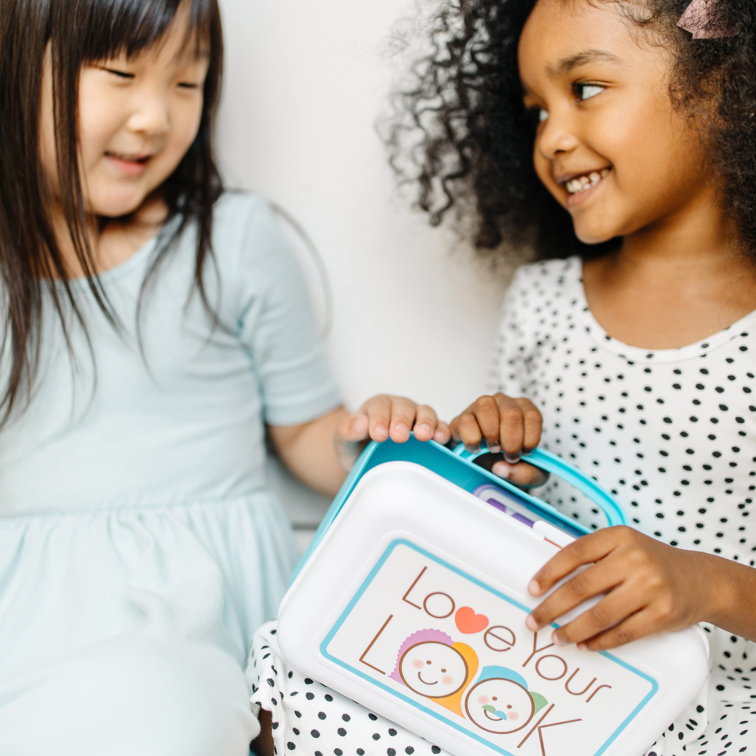 Melissa & Doug Love Your Look blush and powder compact for pretend color