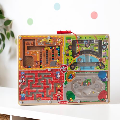 Melissa & Doug Paw Patrol maze board ideal gift idea for preschoolers.