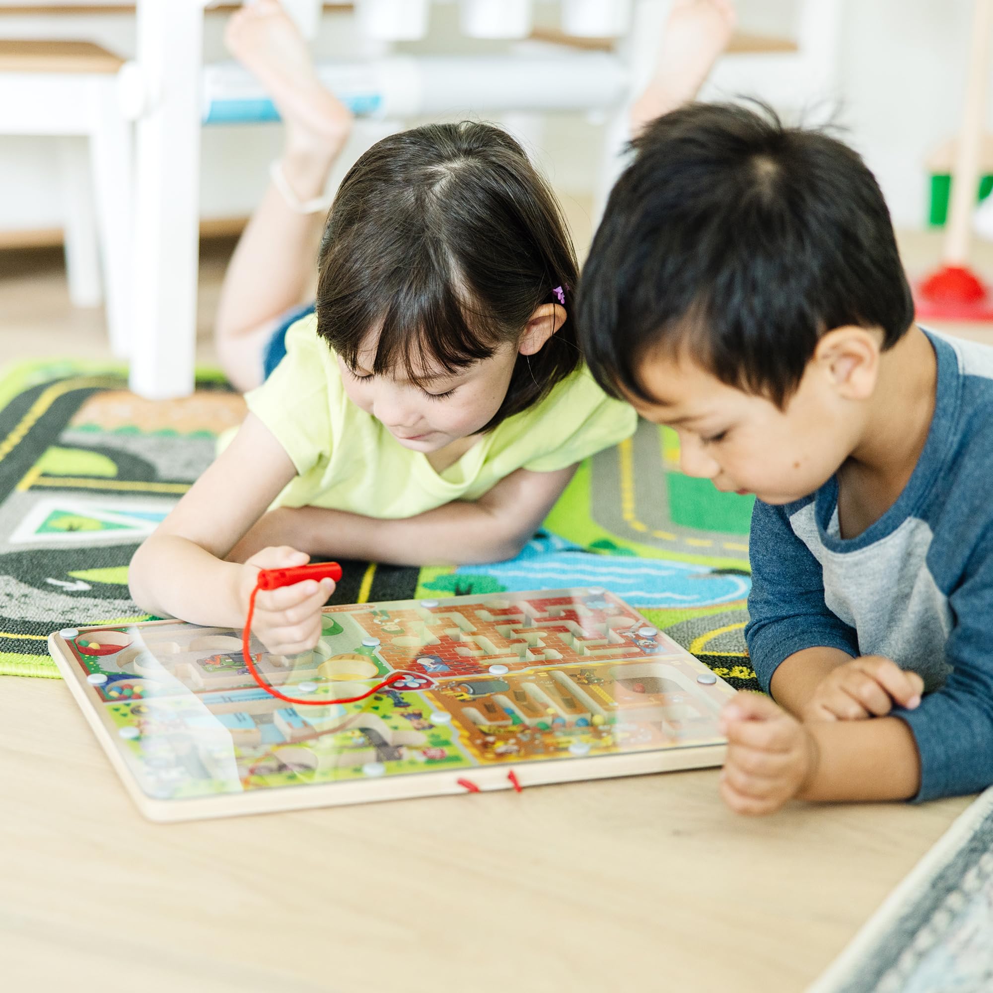 Paw Patrol Recycling Pick-Up maze helps color matching and sequencing practice.