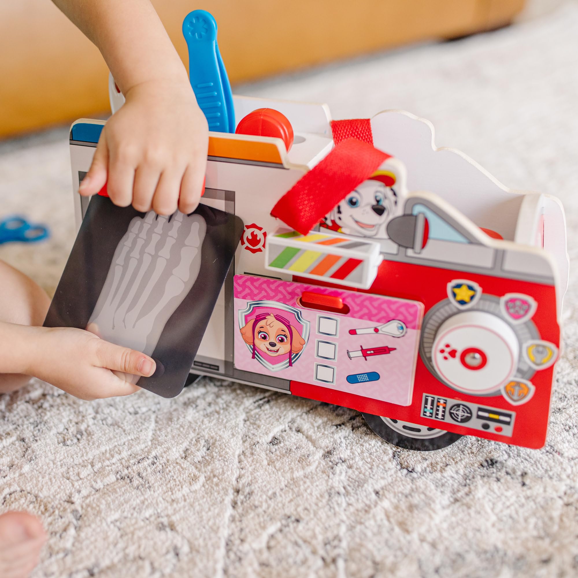 Melissa & Doug PAW Patrol tweezers support precise, hands-on play.