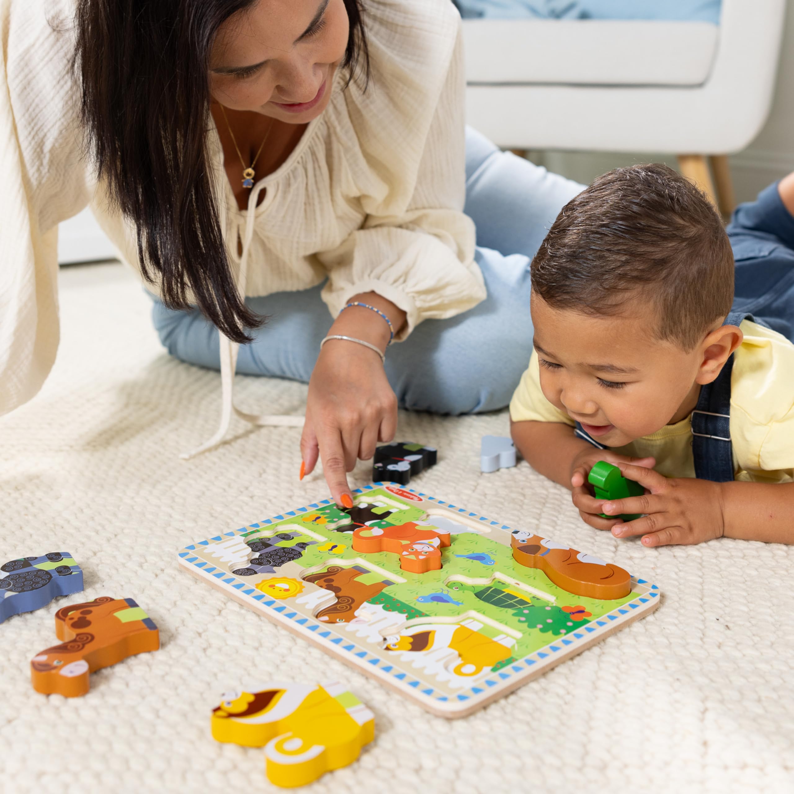 Melissa & Doug Pets wooden chunky puzzle bird piece boosts focus and creative play.