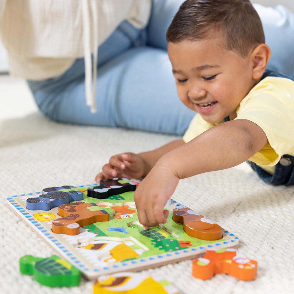 Melissa & Doug Pets wooden chunky puzzle on sturdy board emphasizes durable screen-free learning.