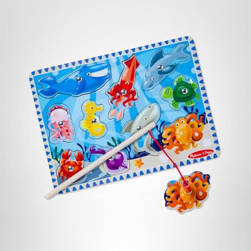 Screen-free play option ideal for travel and quiet learning with Melissa & Doug.