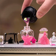 MGA's Miniverse Amortentia mini-potion preview highlights color and shimmer.