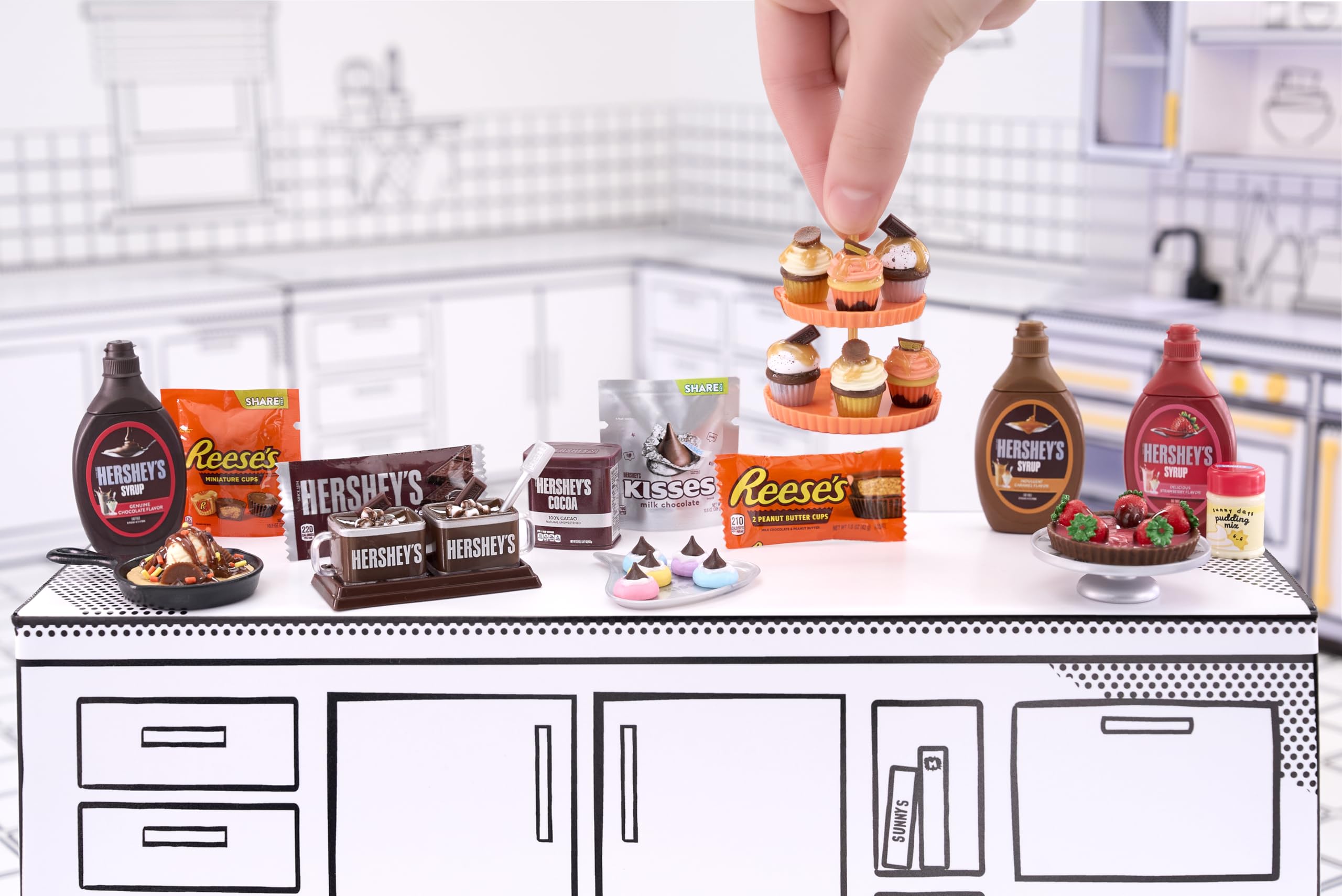 MGA's Miniverse Hershey display stand keeps mini replicas organized