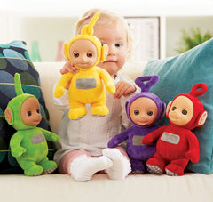 Mighty Mojo Laa-Laa Teletubbies plush 11in sings and interacts during pretend play