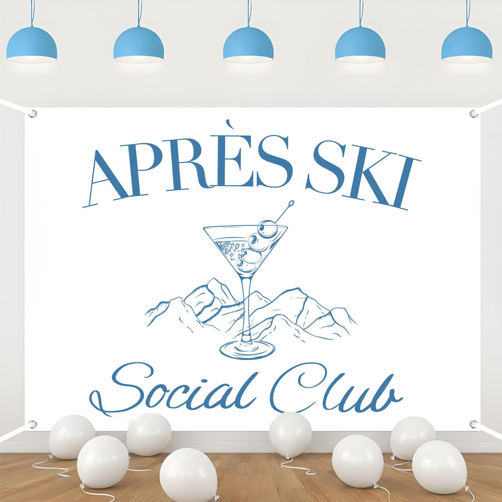 Mindsoft Apres Ski Backdrop 3x5ft creates a festive photo wall for winter events.