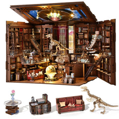 MiniCity Book Nook Kit with dust cover protects your display and keeps shelves clean.
