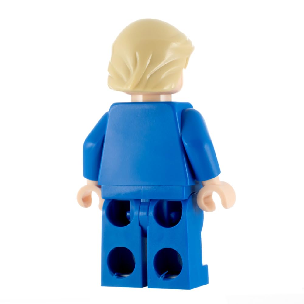 Minifigures.com Donald Trump front view shows accurate printing and detail.