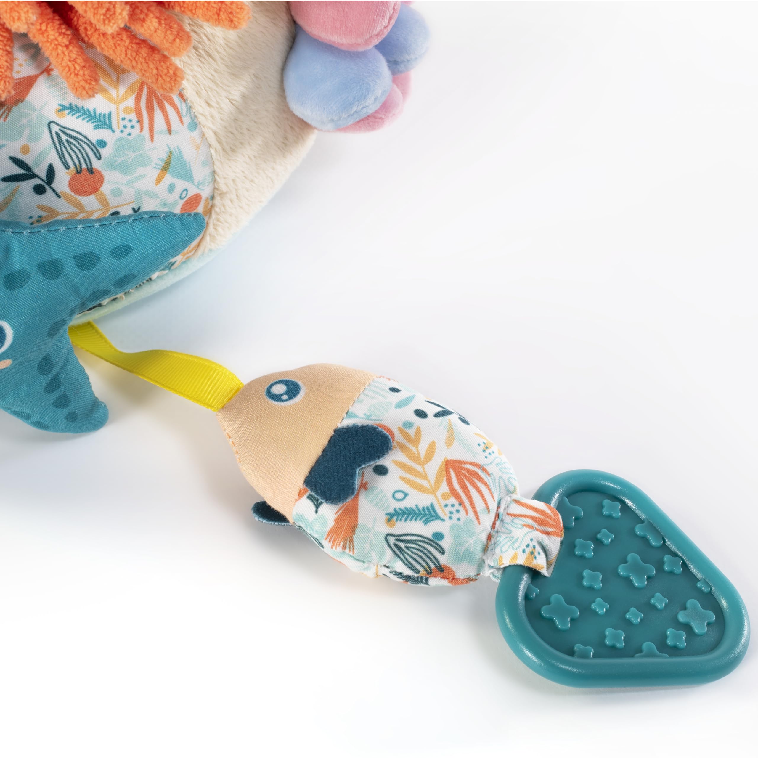 Miniland Sensorial Reef sensory center encourages fine motor skills.