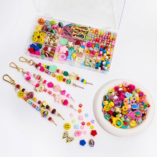 MINIMISSMIANYC 304-piece keychain kit for easy DIY projects