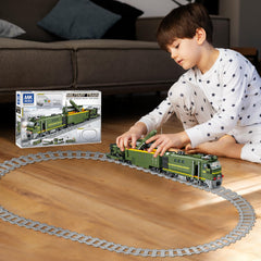 Mkmimo Creative Military Train Display inspires imaginative building sessions.