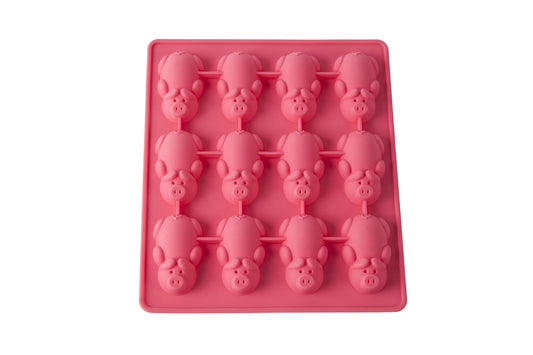 MOBI Original mini hot dogs arranged in the mold for easy, kid-friendly snacks