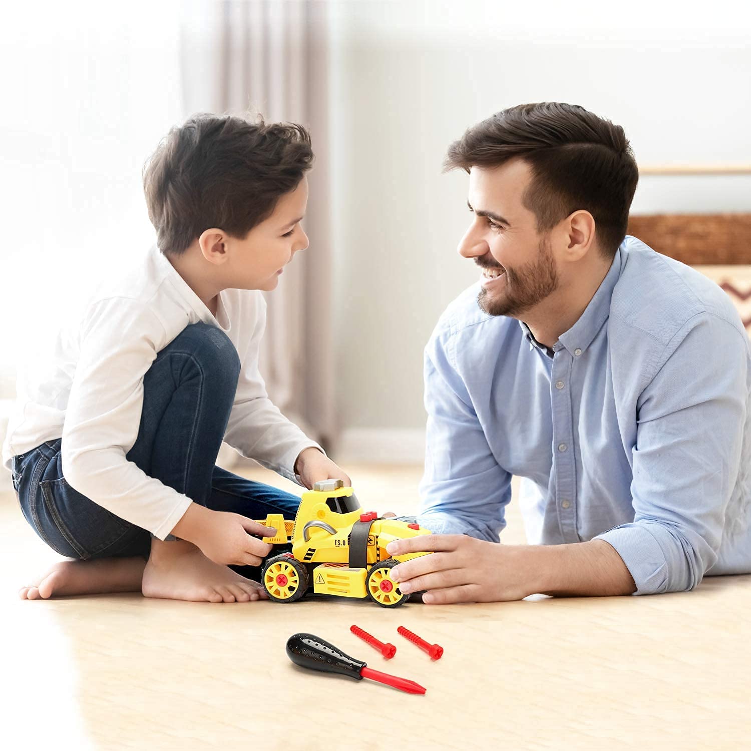 MOBIUS Toys BPA-free durable plastic parts ensure safe, kid-friendly construction.