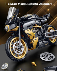 Moizoe 1:8 engine decal detail offers authentic styling cues.