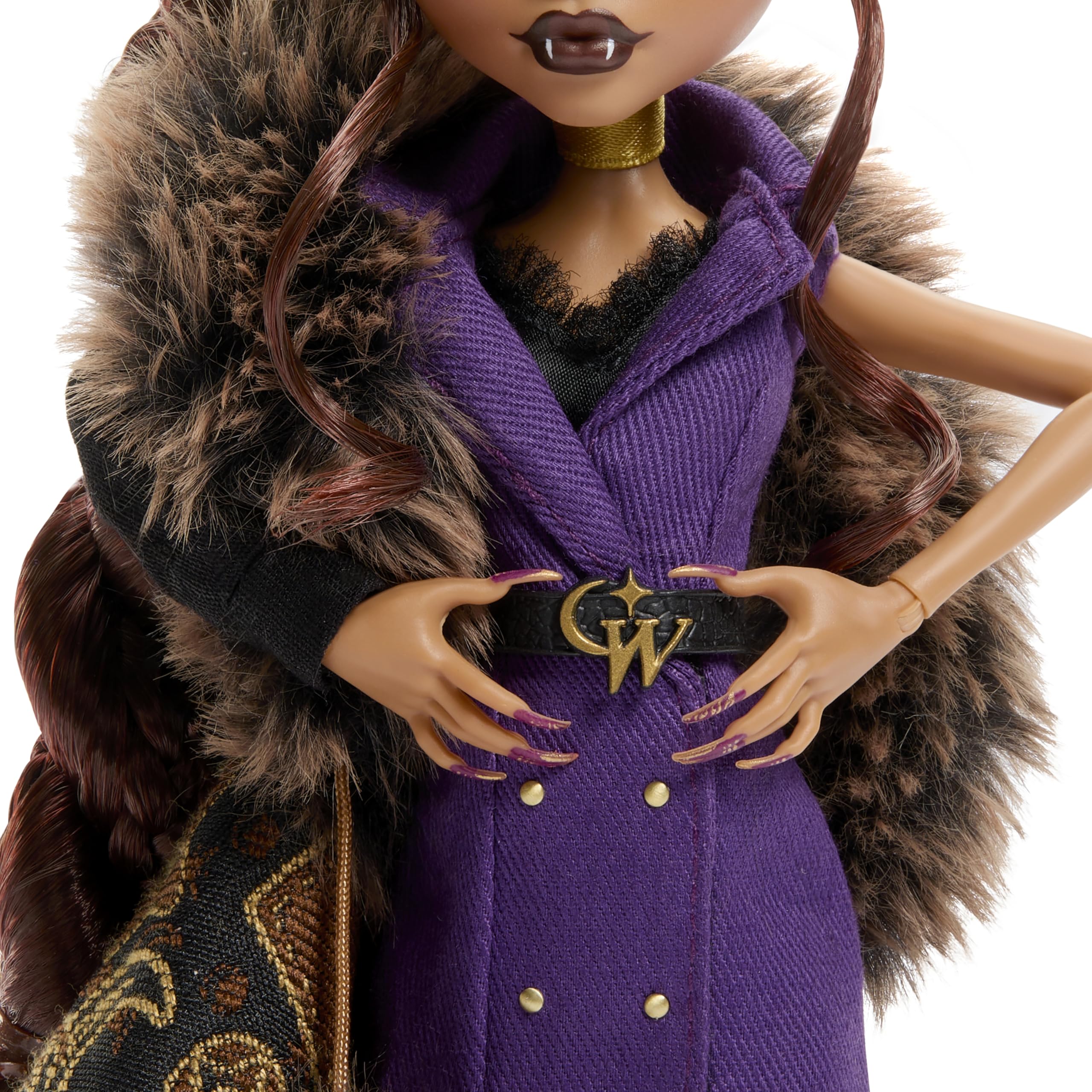 Monster High Clawdeen Wolf faux fur purse adds luxe detail.
