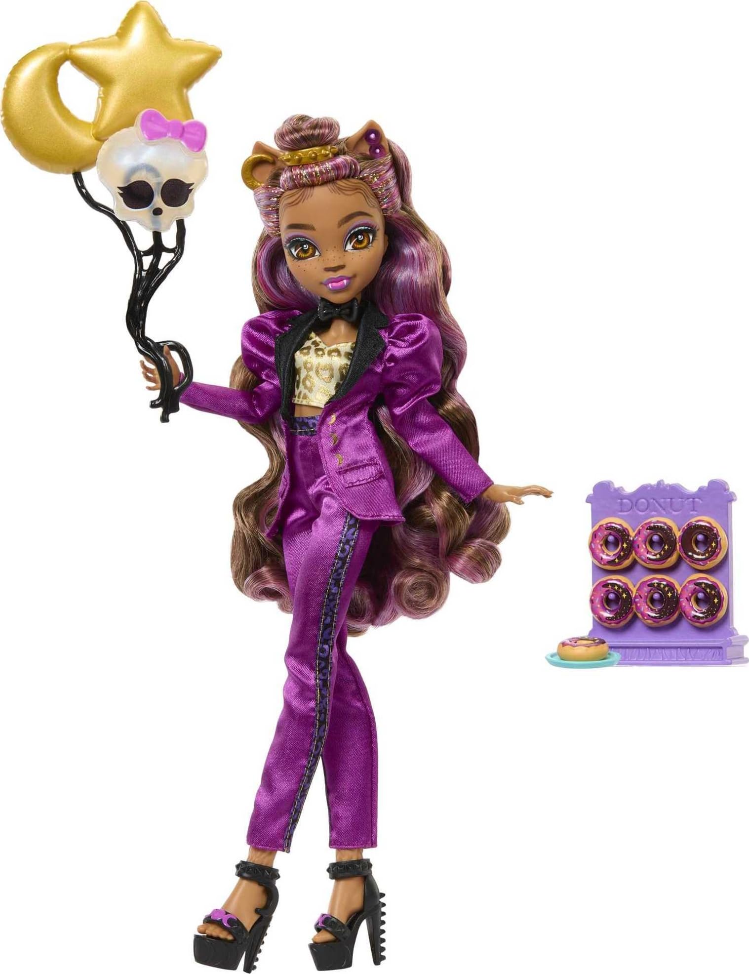 Monster High Clawdeen Wolf shimmery hair with top knot adds bold detail.