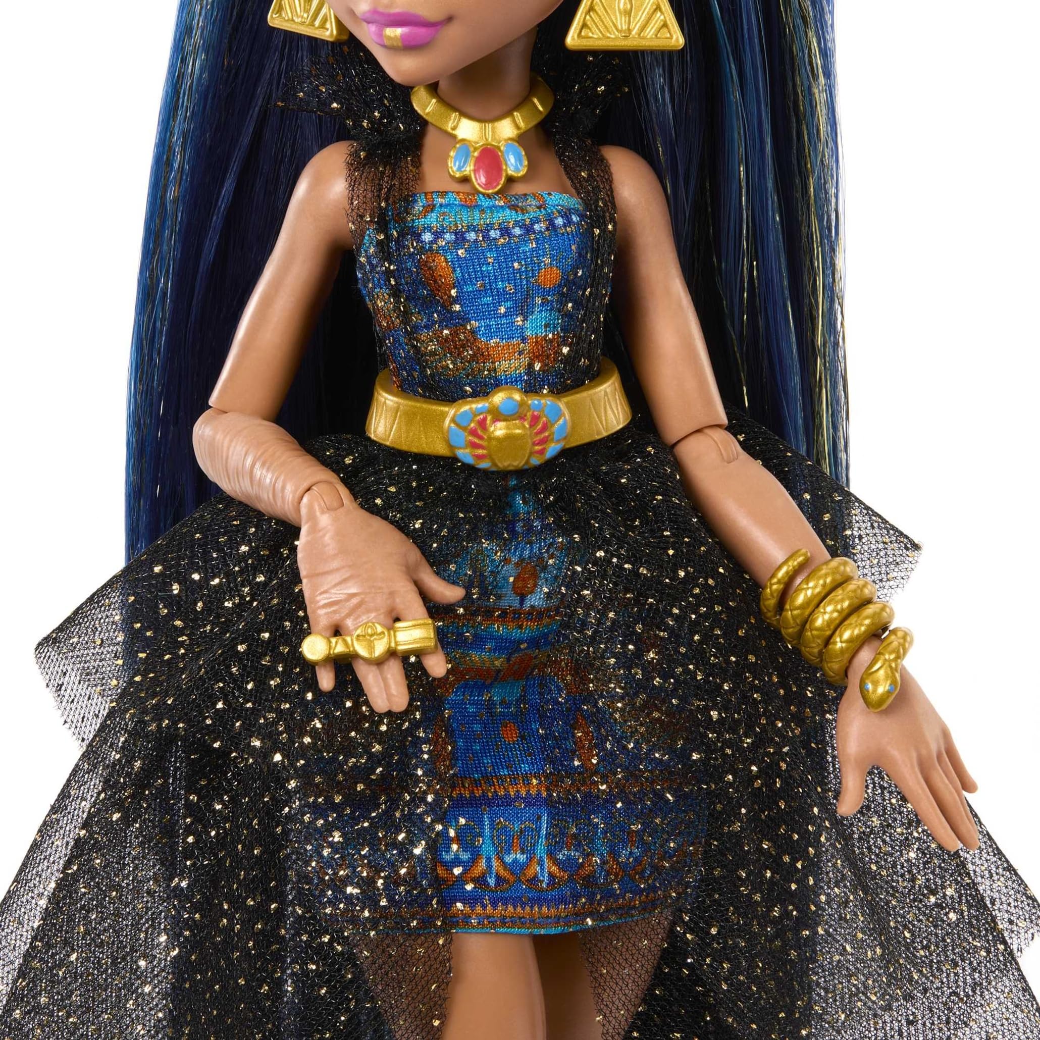 Monster High eye of Horus handbag opens to reveal a compact for pretend glam.
