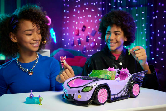 Monster High Ghoul Mobile interior showing batwing seatbelts for dramatic adventures.