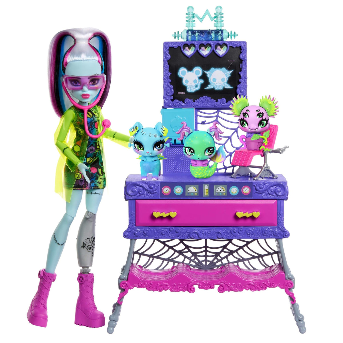 Monster High Make-A-Monster Pet doll Frankie Stein for endless creative pet ideas
