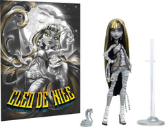 The Reel Drama packaging enhances gift appeal and shelf presence.