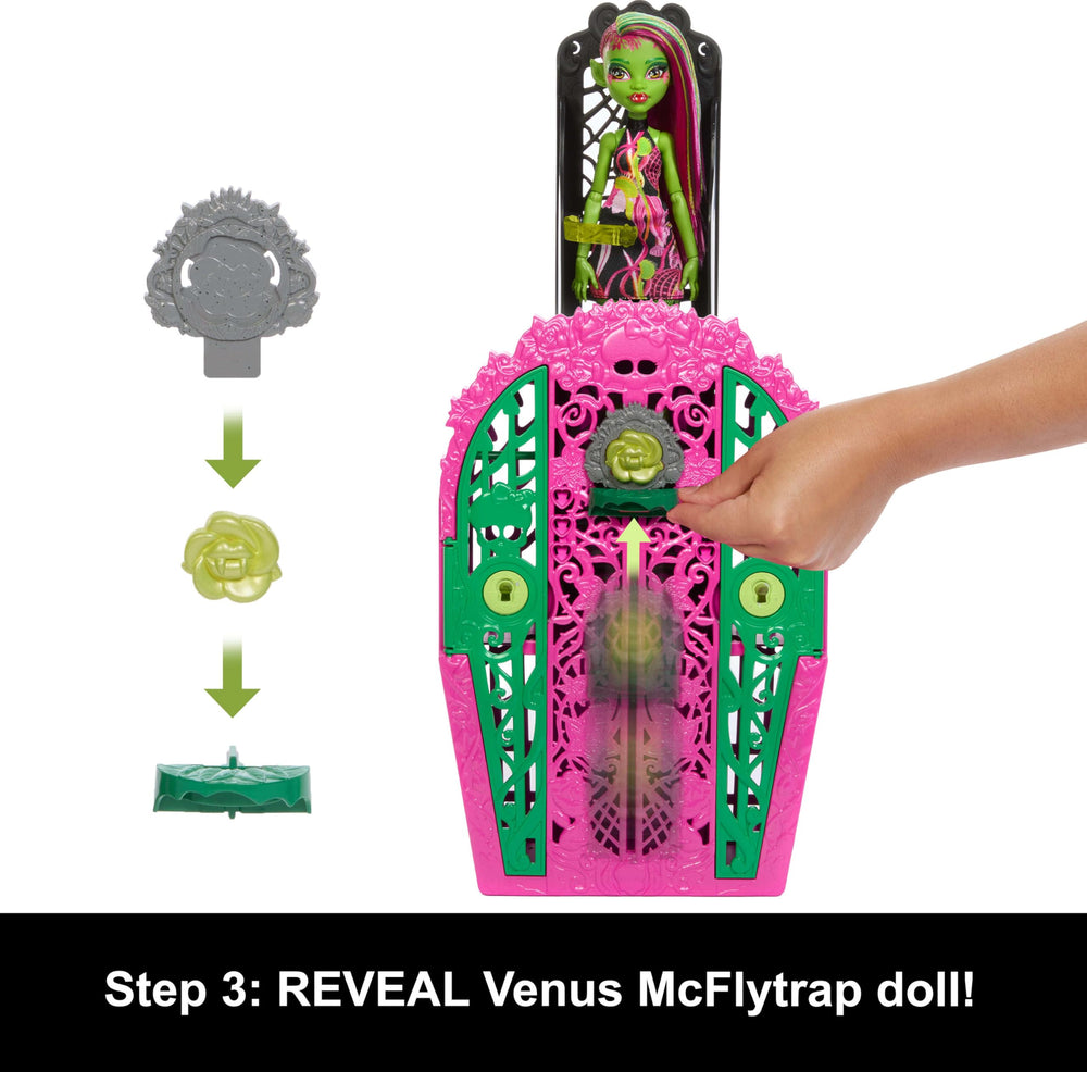 Monster High Skulltimate Secrets charms and talisman for puzzle-driven unboxing fun.