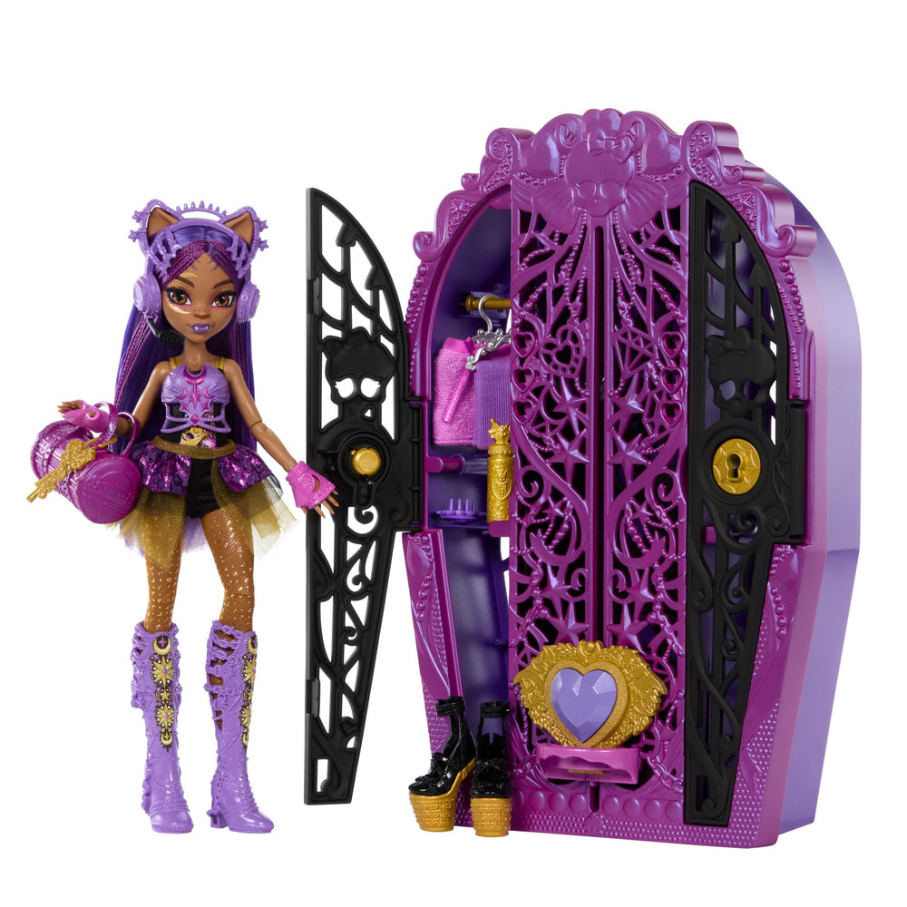 Monster High Skulltimate Secrets Clawdeen doll ready for imaginative storytelling and fashion play