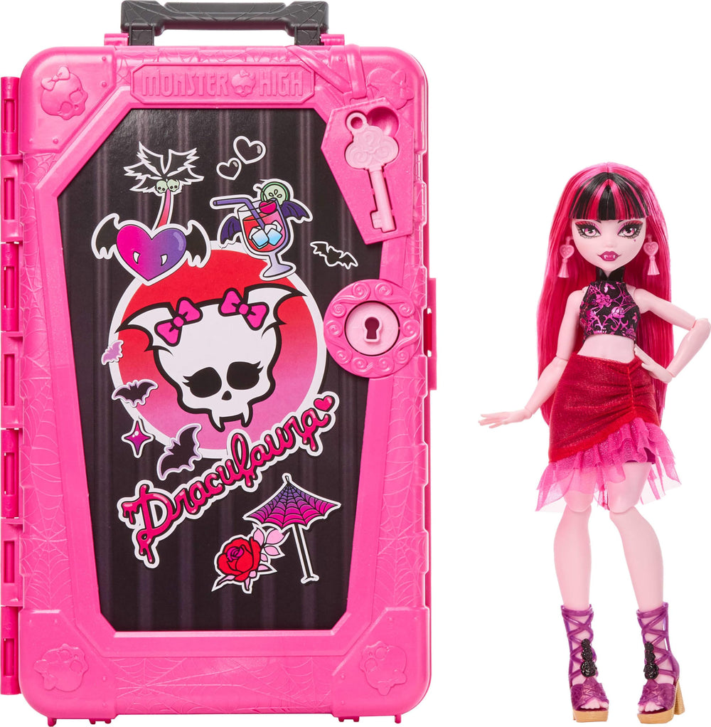 Draculaura doll reveals gore-geous resort outfit in Skulltimate Secrets.