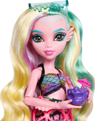 Monster High sushi, pizza, and shrimp kit fuels coastal storytelling