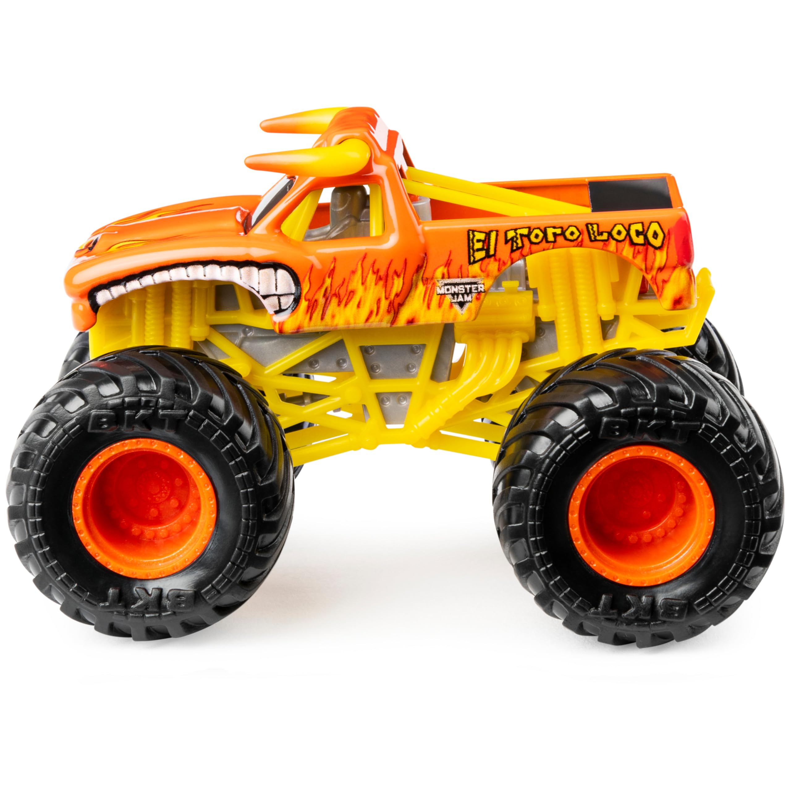 Two-truck set ideal for kids 3+ to build play scenarios