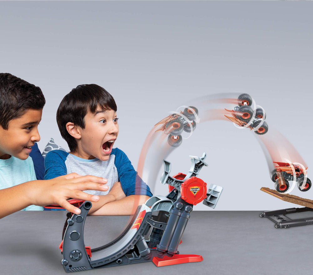 Monster Jam Bakugan Dragonoid set makes a great gift for young racers 3 and up.