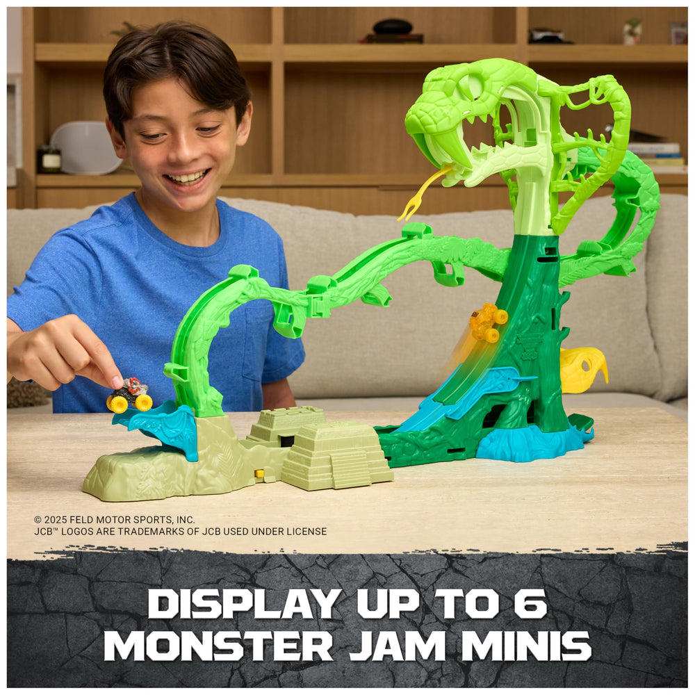 Monster Jam Cobras Crazy Escape track curve creates thrilling twists