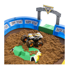 Crushed car mold and large ramp mold for dramatic obstacles.