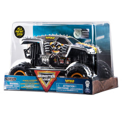 Monster Jam Max D 1:24 graphics detail emphasizes decals and scale realism