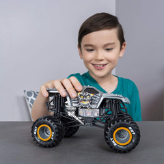 Monster Jam Max D 1:24 tire detail highlights tread for realistic grip