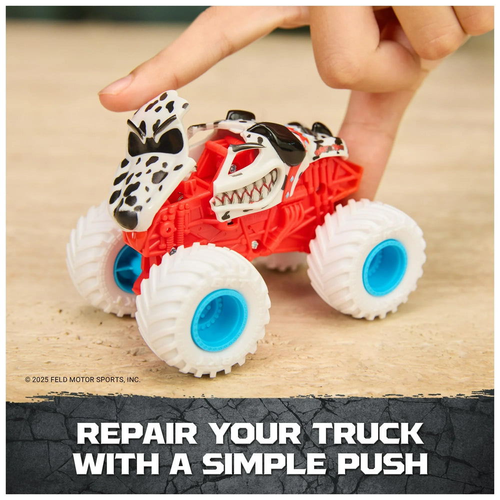 Monster Jam Smash & Bash Monster Mutt Dalmatian tires and hub details.