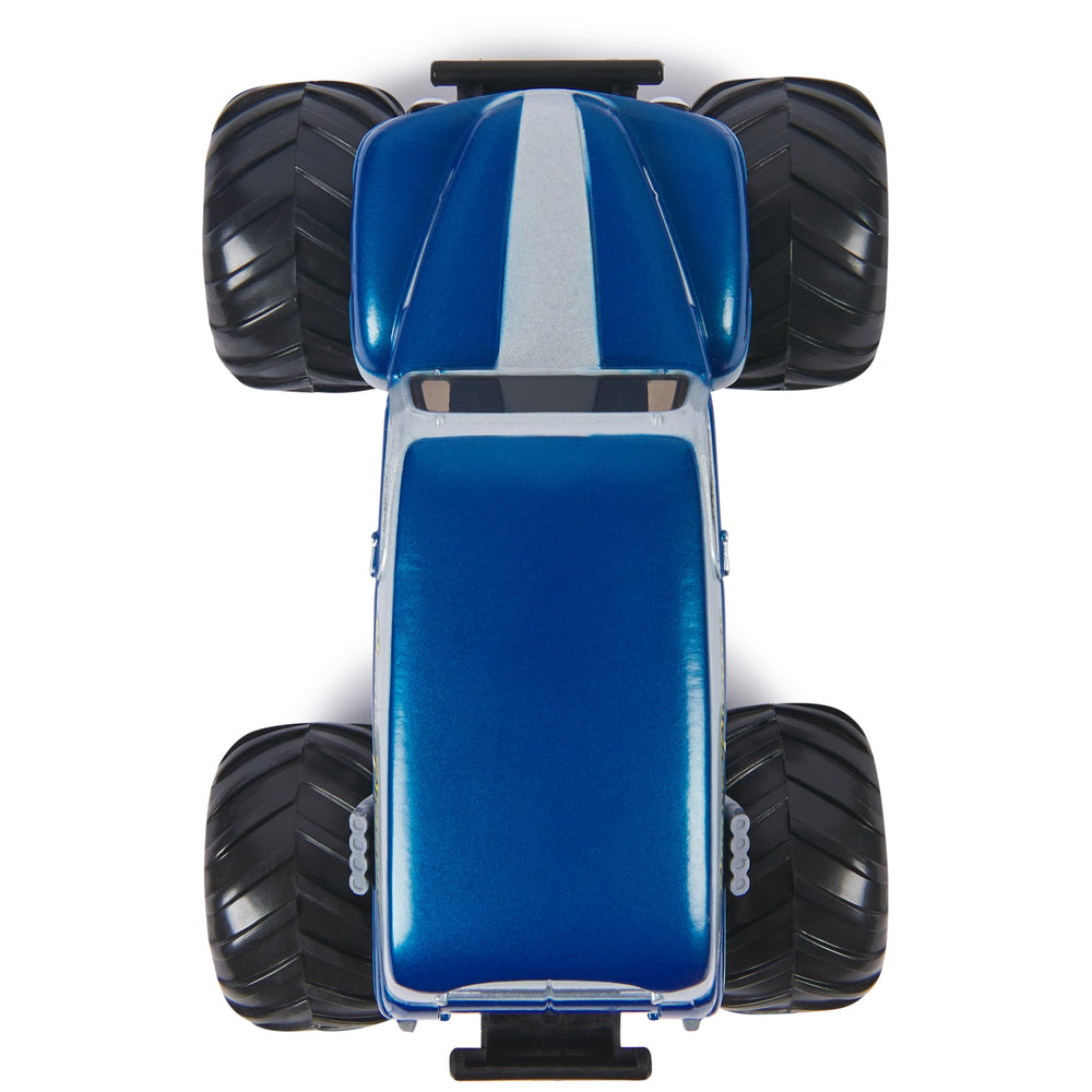 Monster Jam working suspension emphasizes resilient jumps and smooth landings.