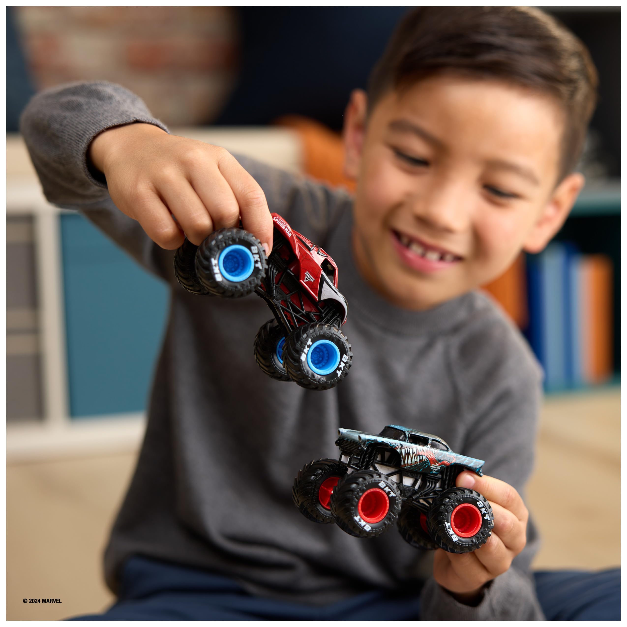 Spider-Man die-cast truck with detailed design and BKT tires