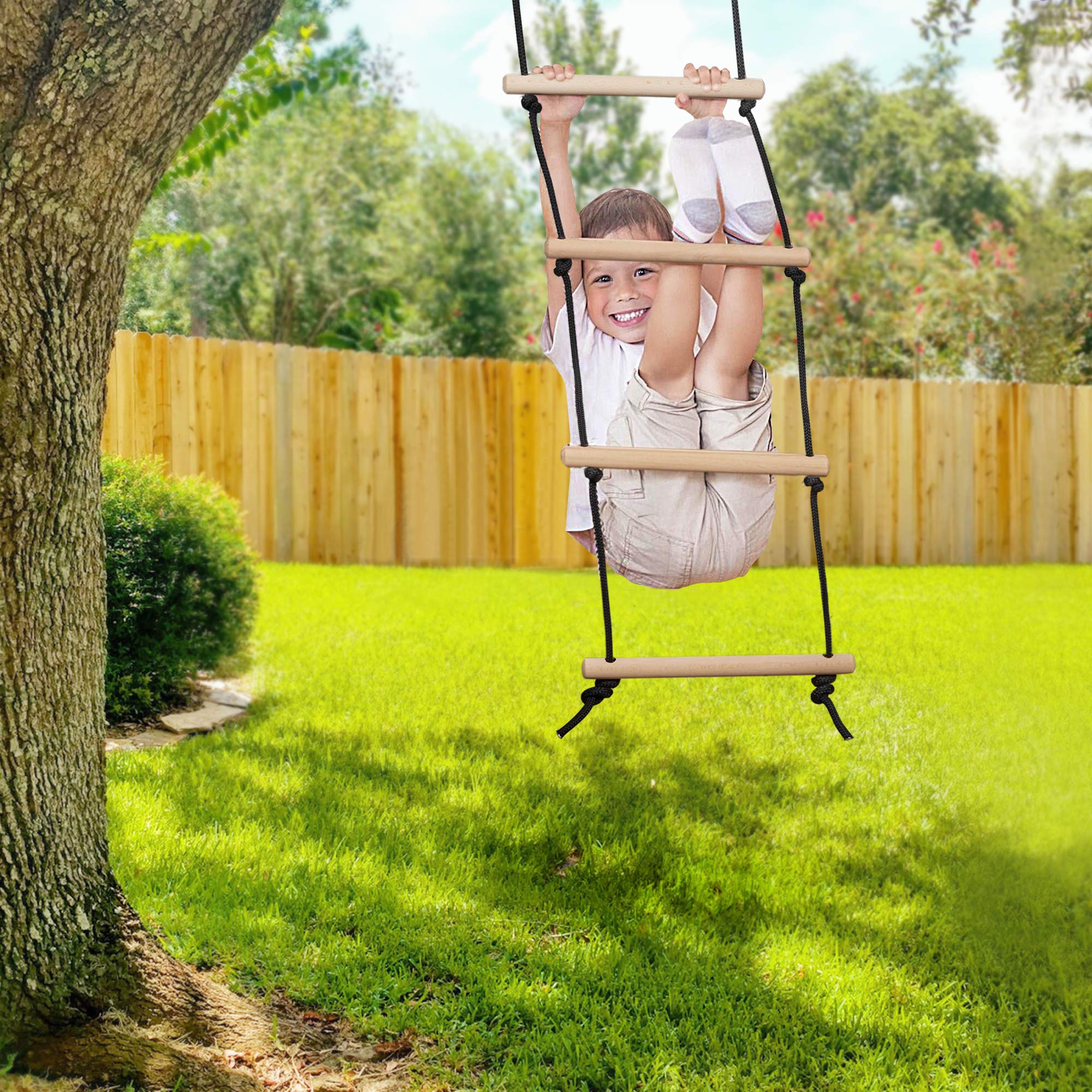 MONT PLEASANT rope ladder uses durable polyester rope.