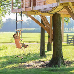 MONT PLEASANT rope ladder is easy to attach to frames, trees, or ceilings.