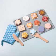 Mont Pleasant oven mitt protects little hands during play