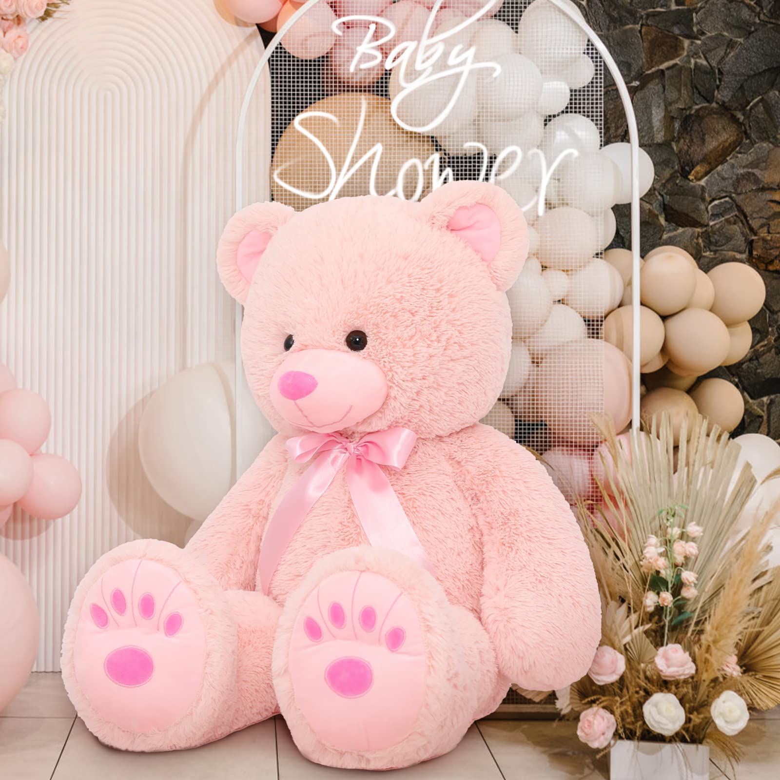 MorisMos pink teddy bear decor for baby showers and photos.