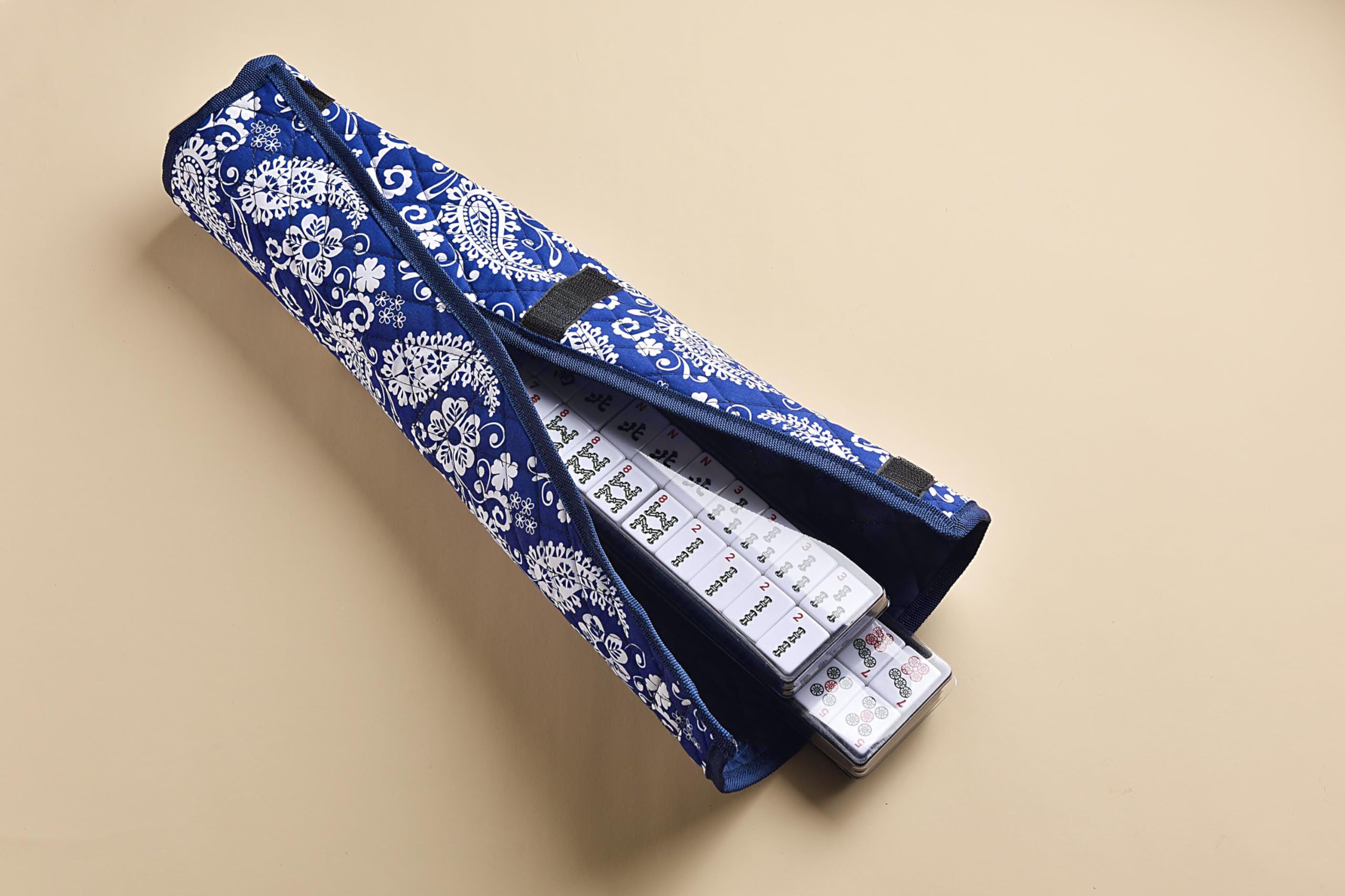 Mose Cafolo wind indicator guides pacing for strategic rounds.